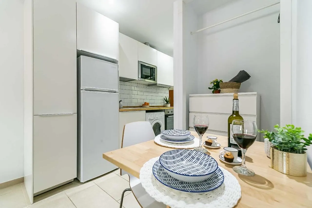 Apartamentos Los Boliches Playa - Homeabroad Fuengirola